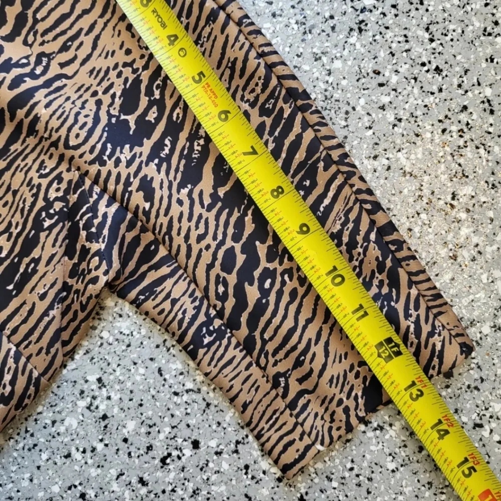 Philosophy Goldish Tan & Black Abstract Animal Print Short Sleeve Sheath Dress - Picture 14 of 14